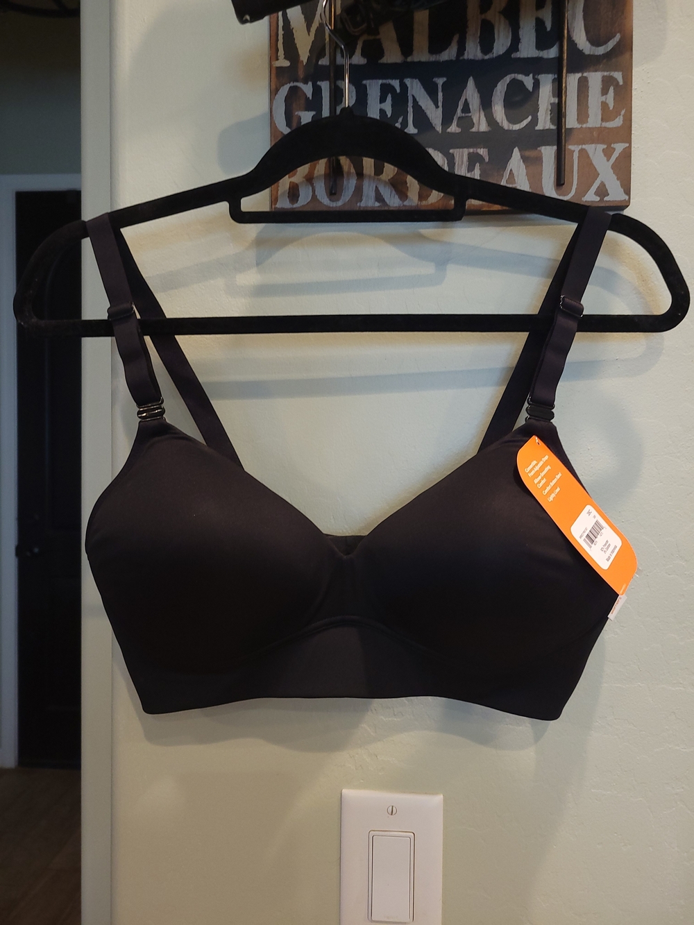 Warner's Seamless Black Comfort Bra - Brand No Underwire